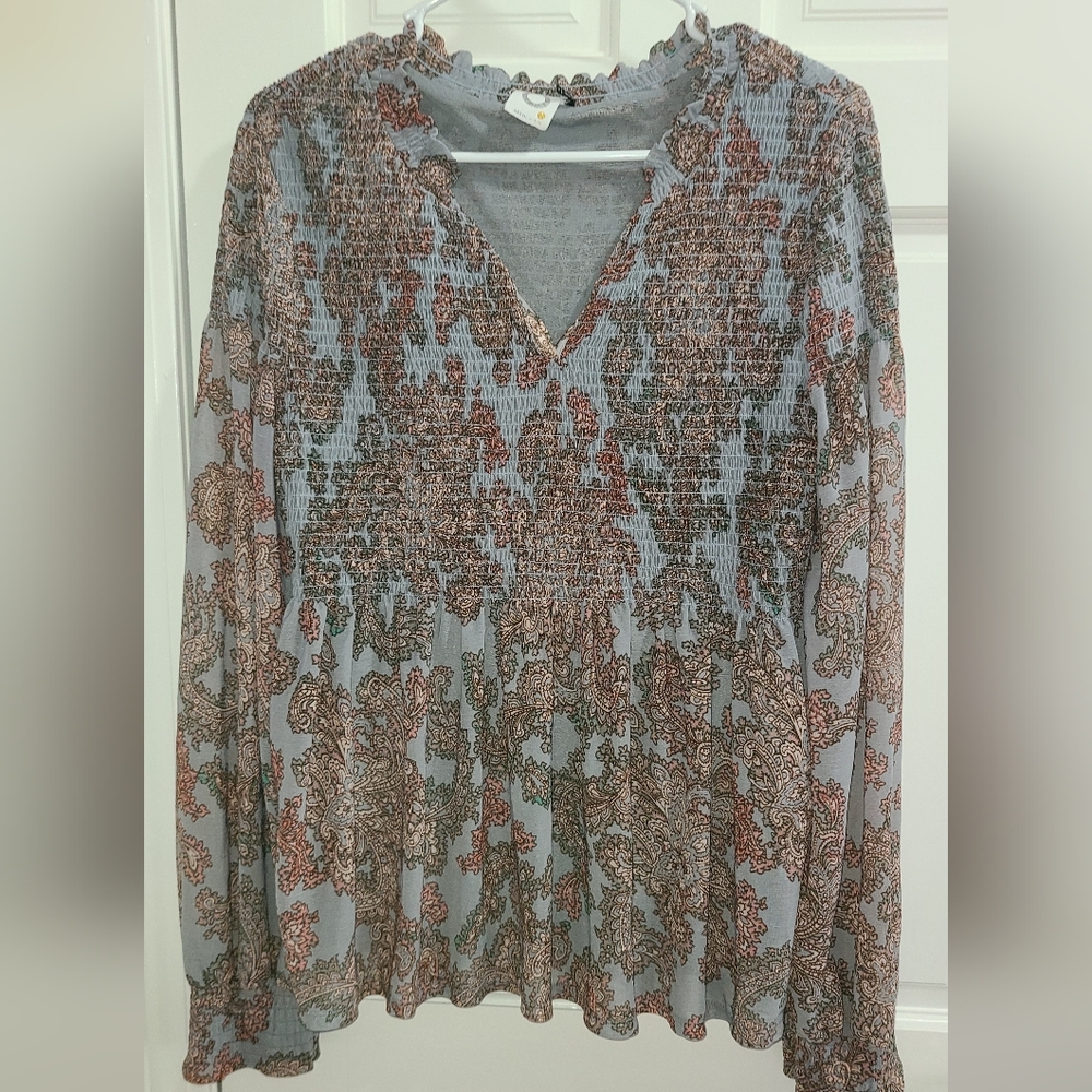 Anthropologie AKEMI & KIN Elegant Floral Smocked Blouse in Blue and Brown
